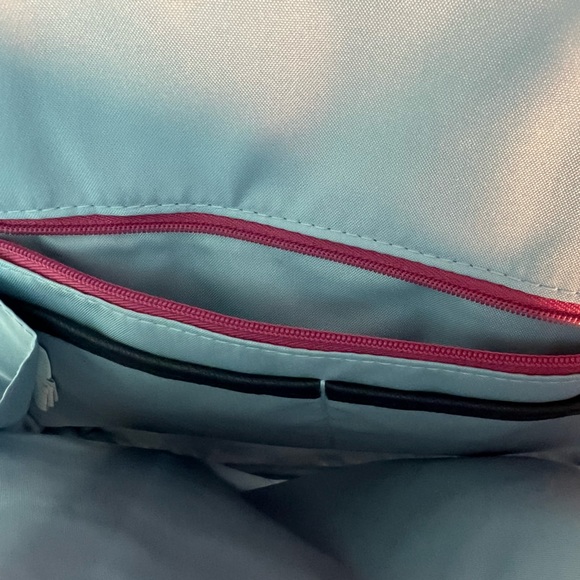 Baggallini Metro Convertible Backpack with RFID Wristlet - Picture 9 of 12